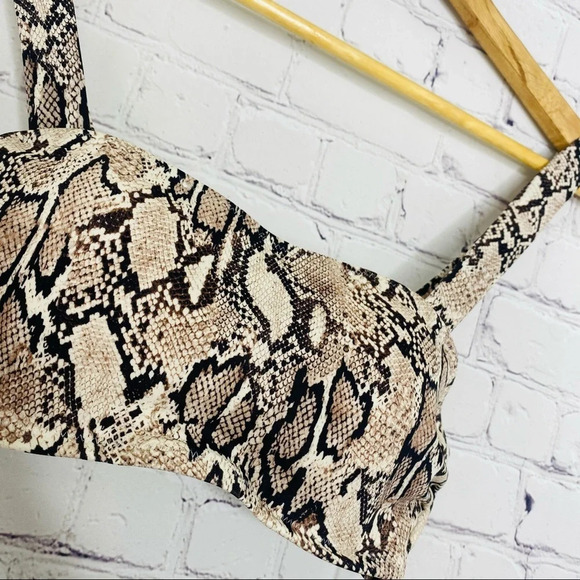 ✨NWT Shade & Shore Reptile Snakeskin Bralette Bikini Top 32B XS - Picture 3 of 12